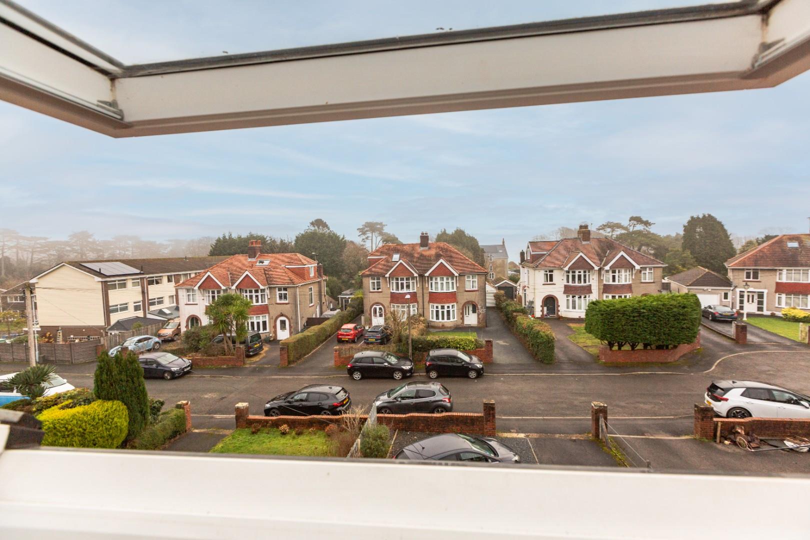 Green Close, Mayals, Swansea, SA3 5DW